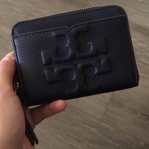 Authentic Navy Tory Burch case/wallet